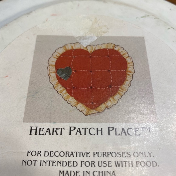 Heart patch place  Christmas bears 3-D plate & stand - Picture 8 of 14